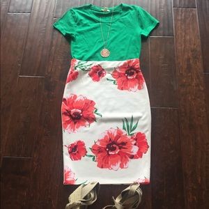 Floral Pencil Skirt - so cute for spring!!